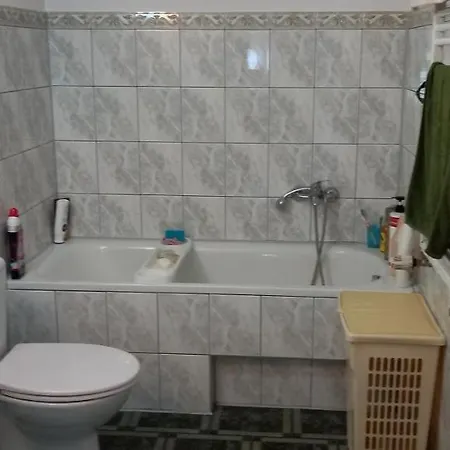 Apartament Vega *